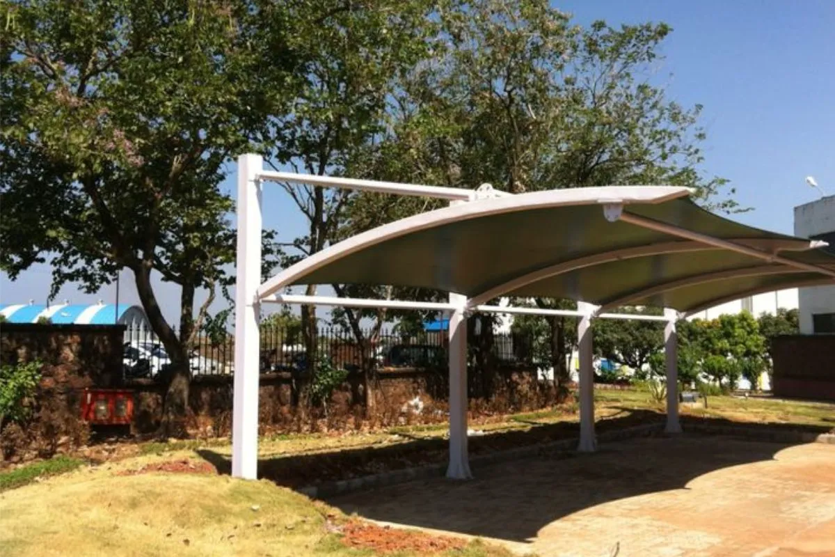 Kanopi Membrane di Area Parkir Tempat Wisata